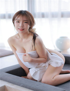 《性欧美巨大乳-大香焦在线伊人74》