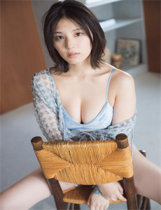 《美女穿丝袜被狂躁动态图-非常姐妹》